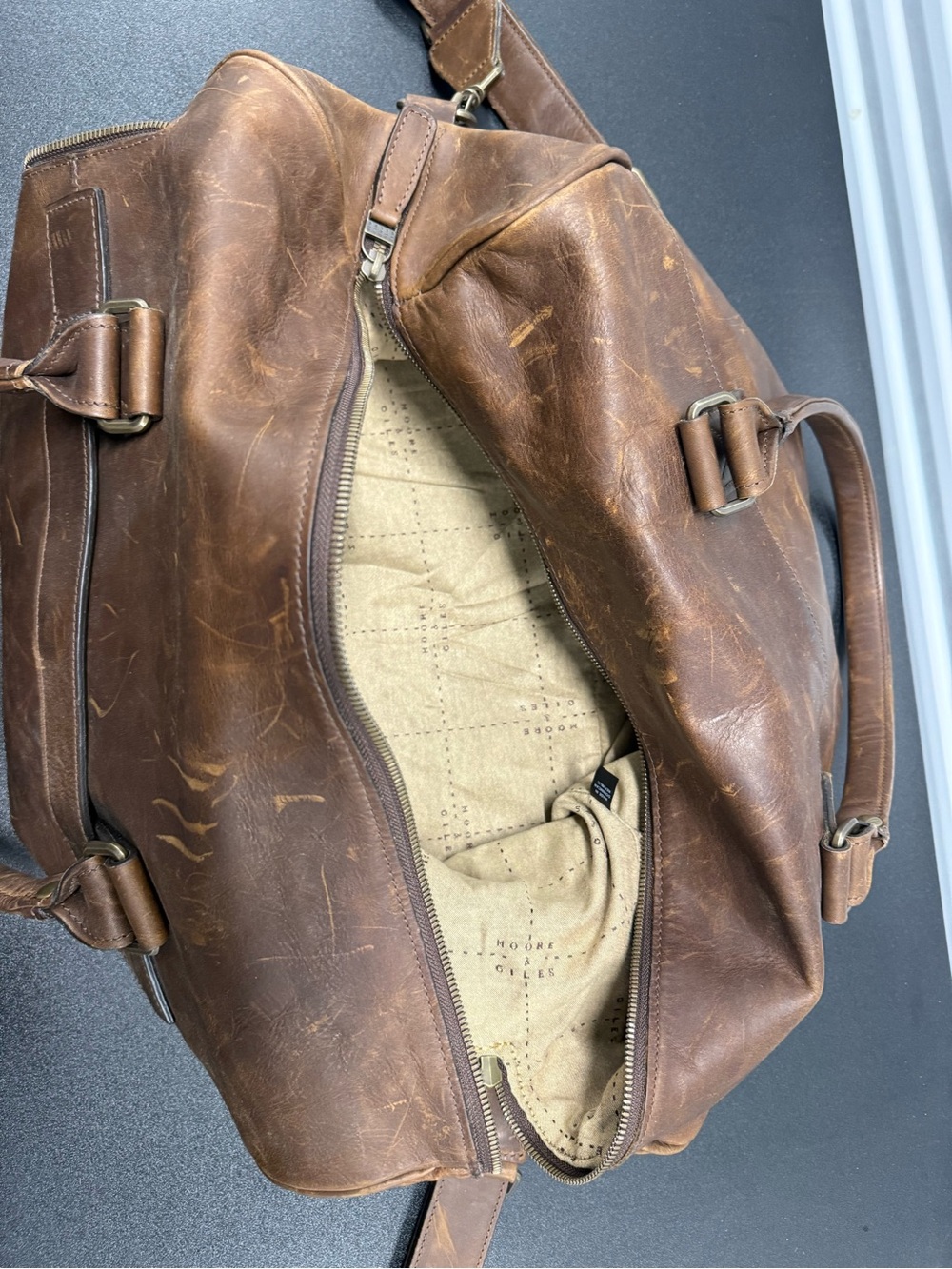 Moore & Giles Brown Leather Duffle Bag, Adjustable Strap, 19"-22 - Picture 4 of 8